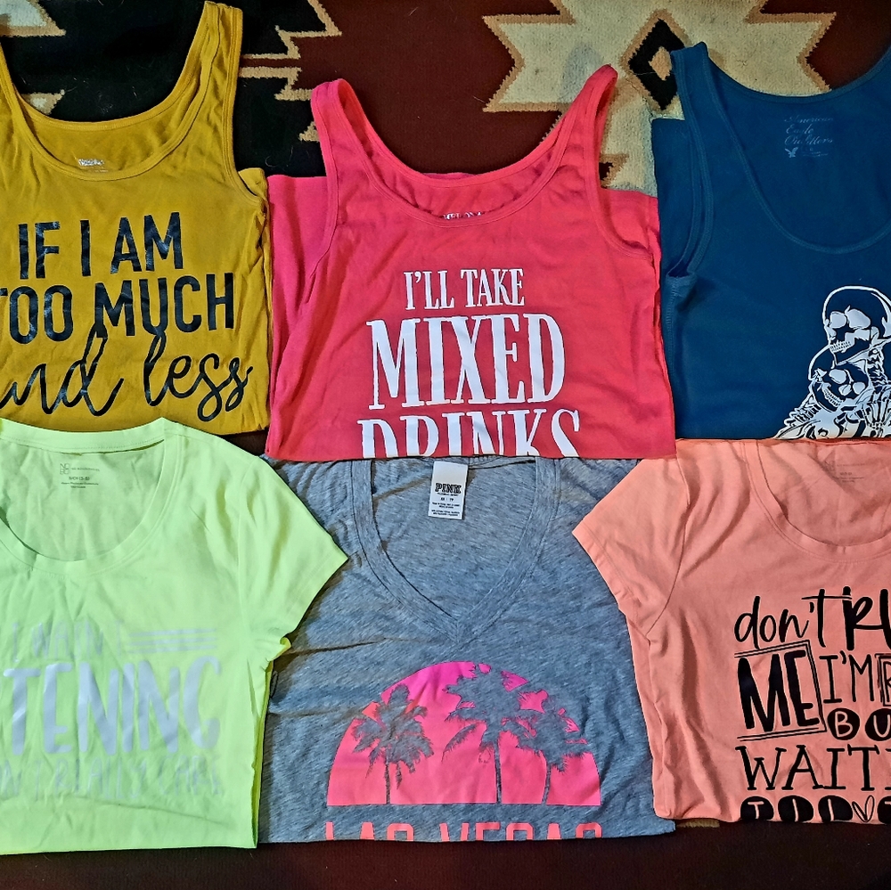Graphic tank/tee bundle